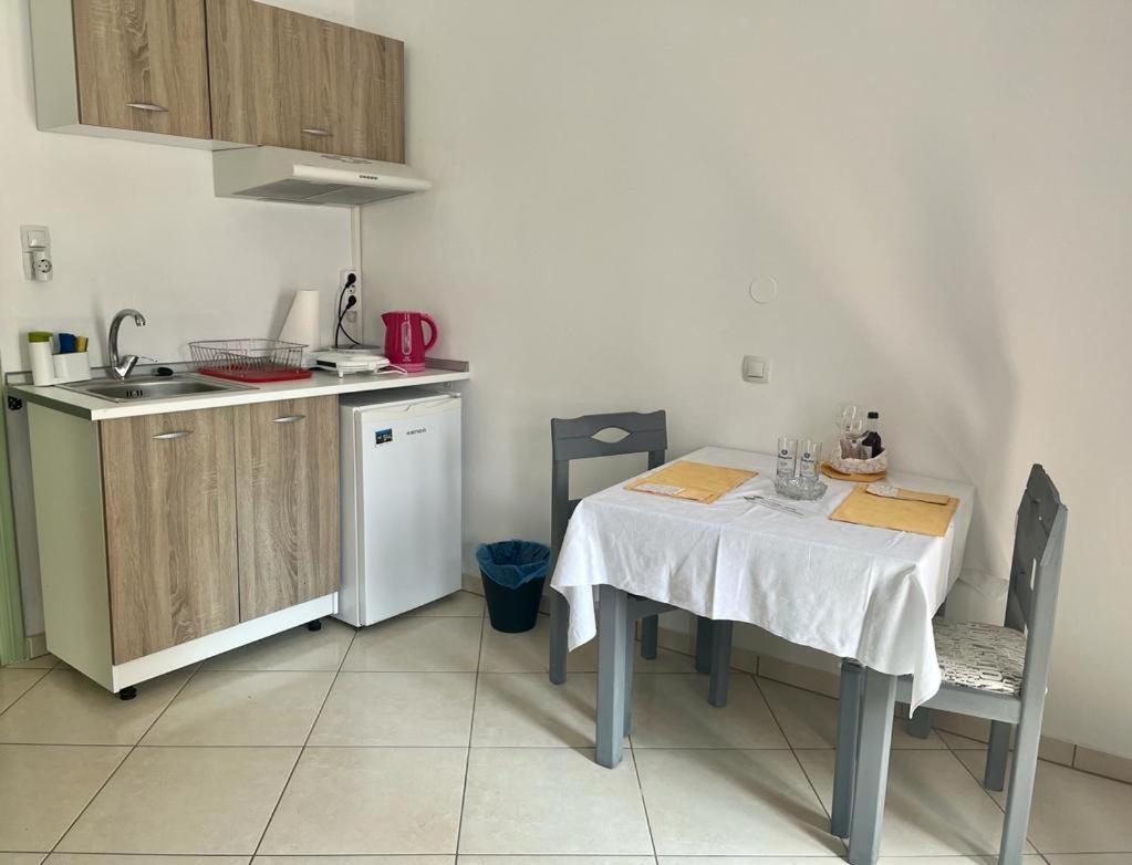 Samos - Kokkari - Eirini'S Studios Zewnętrze zdjęcie